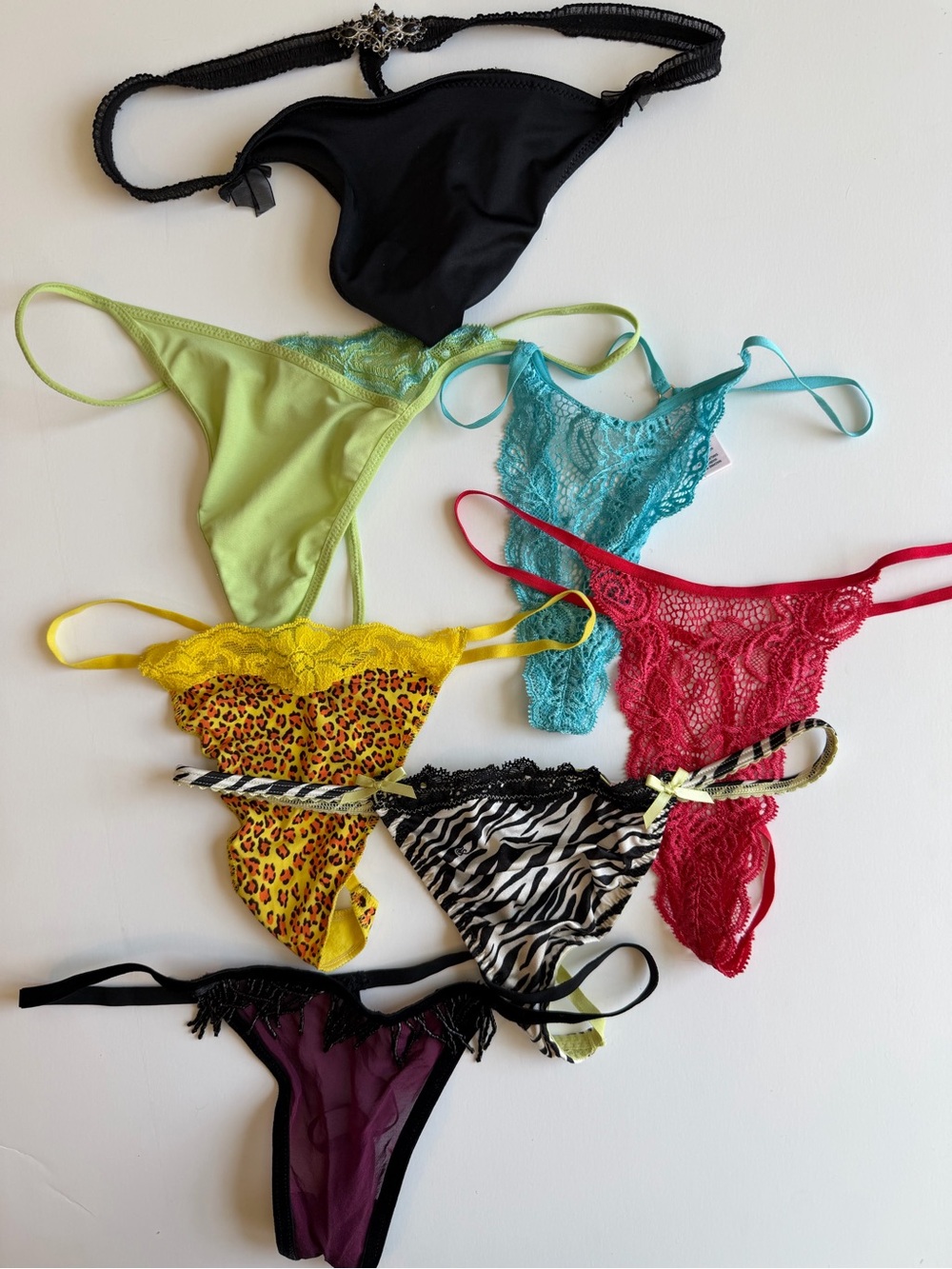 S/7 Mixed Colors Women’s Lace & Satin Thong Panty Set